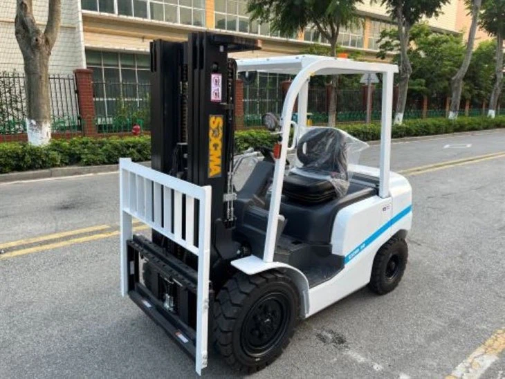 4 Ton Diesel Forklift Optional LPG