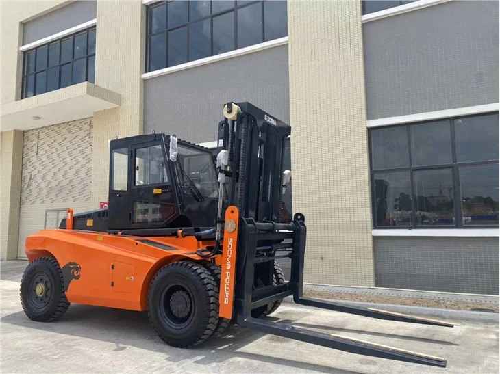 13.5 Ton Forklift Diesle Engine Cummins
